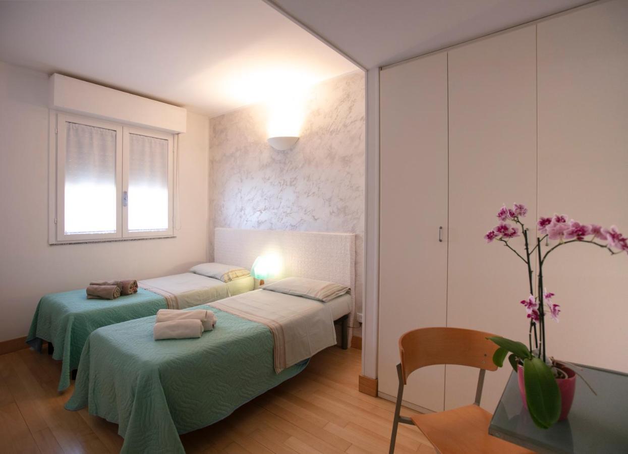 Giardini E Mare Bed & Breakfast Quartu SantʼElena Екстериор снимка